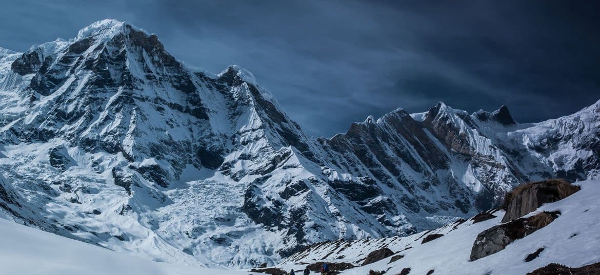 Rapid deployment solutions - Image of a snow capped mountain